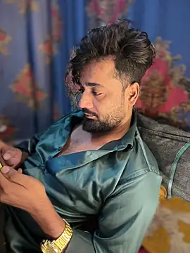 Munny6677 online show from March 31, 6:32 pm