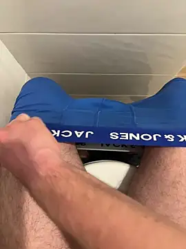 hugehairycock 98 online show from November 5, 4:10 pm