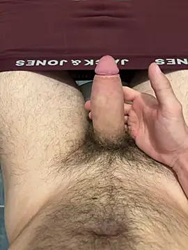 Snapshot of hugehairycock_98 chatting on July 17, 5:26 am hugehairycock 98 online show from July 17, 5:26 am
