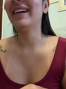 JasmineRhodes online show from July 14, 12:22 pm