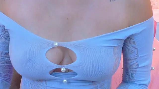 JasmineRhodes online show from January 12, 1:07 pm