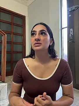 JasmineRhodes online show from June 27, 12:22 pm