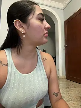 JasmineRhodes online show from July 17, 12:35 pm