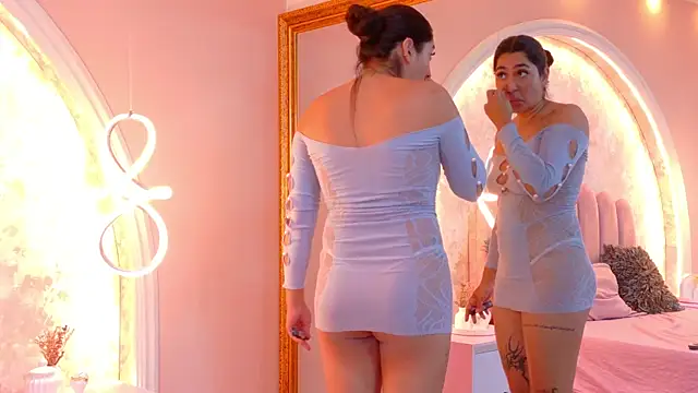 JasmineRhodes online show from April 2, 12:12 pm