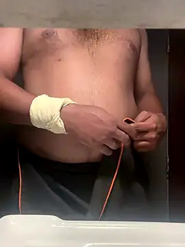 malluu online show from September 14, 8:37 am