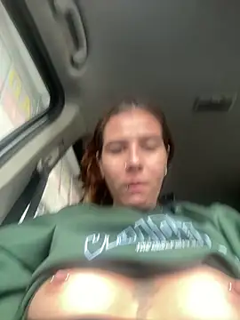 AllieYourGirl online show from October 29, 5:01 pm