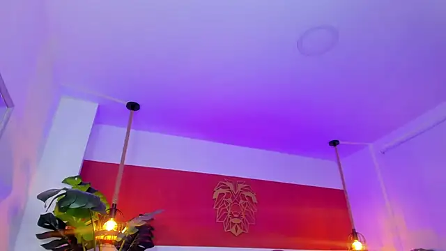 kitty sweeety  online show from April 15, 7:58 pm