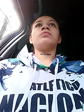 Arii collins1 online show from October 18, 12:40 pm