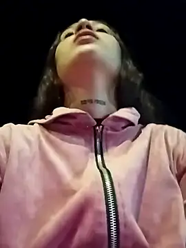 Arii collins1 online show from October 8, 3:52 am