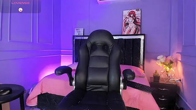 SwettRenata  online show from March 19, 12:49 pm