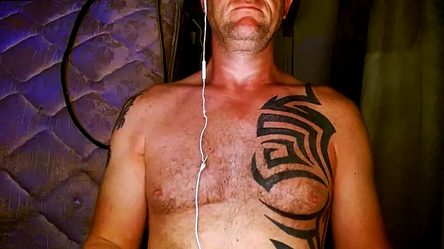 Yournaughty online show from June 18, 5:17 am