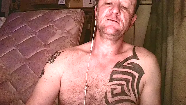 Yournaughty online show from March 15, 4:41 am