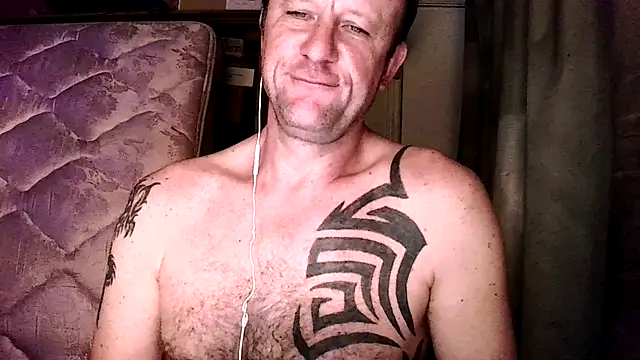 Snapshot of Yournaughty chatting on September 29, 4:19 am Yournaughty online show from September 29, 4:19 am