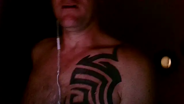 Snapshot of Yournaughty chatting on December 15, 5:13 am Yournaughty online show from December 15, 5:13 am