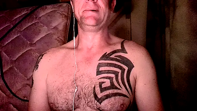 Yournaughty online show from April 3, 5:25 am