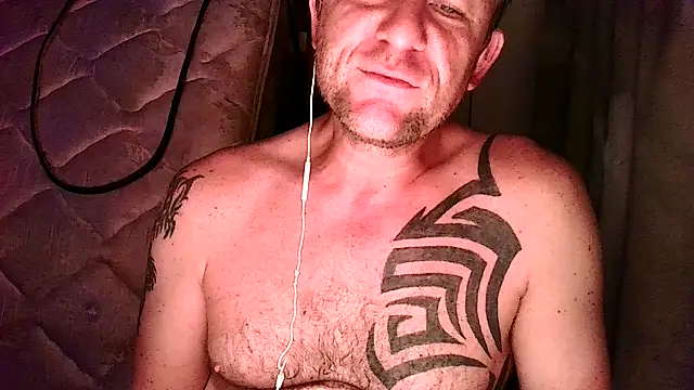 Yournaughty online show from June 10, 5:19 am