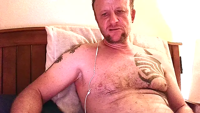 Yournaughty online show from June 14, 4:35 am
