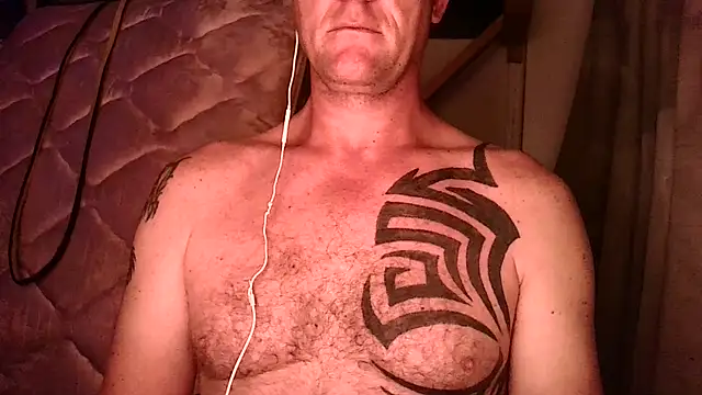 Yournaughty online show from May 16, 6:01 am
