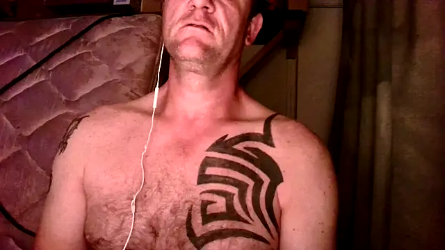 Yournaughty online show from April 13, 5:22 am