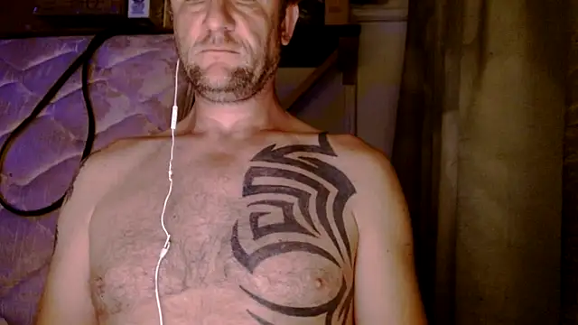 Yournaughty online show from June 27, 5:24 am