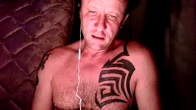 Yournaughty online show from July 14, 4:17 am