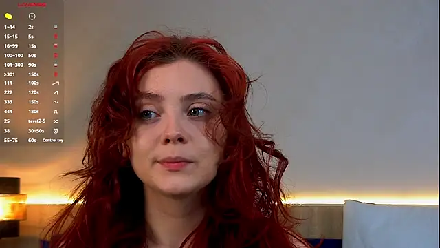 Nora  Ray online show from April 22, 9:10 pm
