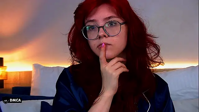 Nora  Ray online show from June 1, 7:13 pm