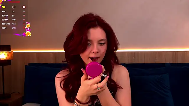 Nora  Ray online show from January 12, 7:09 pm