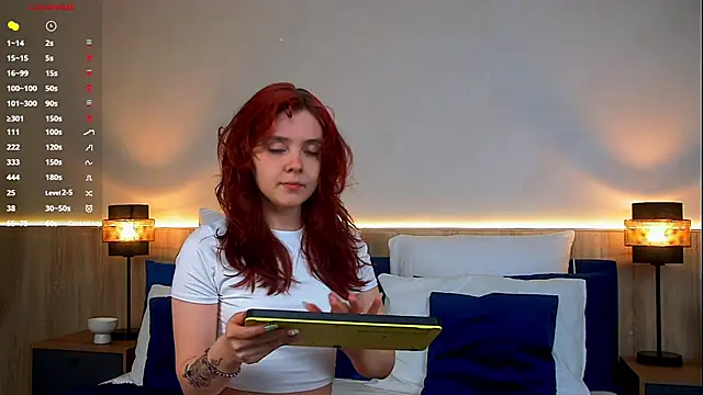 Nora  Ray online show from April 21, 8:04 pm