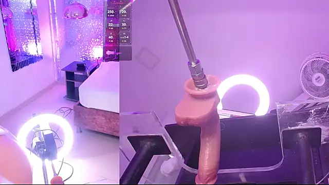 KittieEva online show from April 1, 8:50 pm