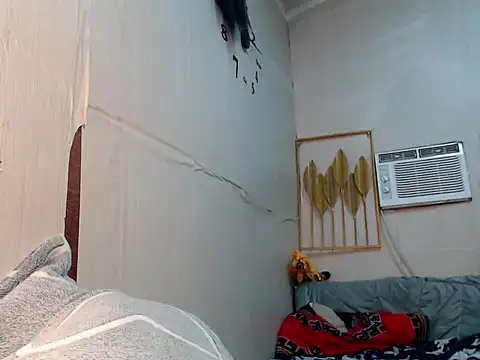 ladyhotcuming online show from February 26, 4:07 pm