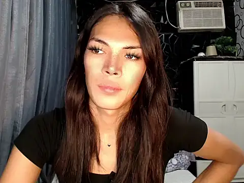 Snapshot of ladyhotcuming chatting on July 3, 10:16 pm ladyhotcuming online show from July 3, 10:16 pm