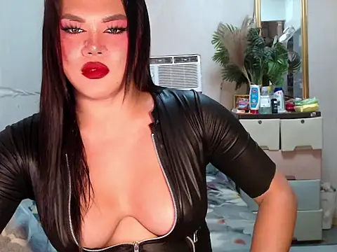 ladyhotcuming online show from January 14, 1:26 pm