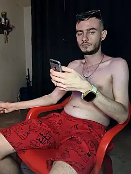 bigcockwhite777 online show from October 23, 12:26 pm