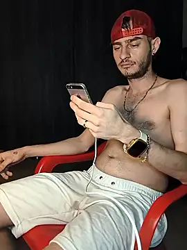 bigcockwhite777 online show from November 7, 6:07 am