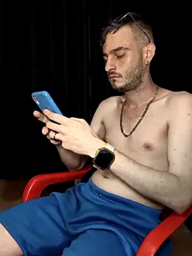 bigcockwhite777 online show from February 3, 6:22 am