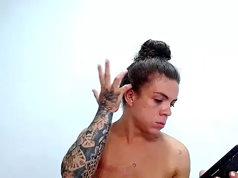 saara johnson496 online show from October 30, 11:34 pm