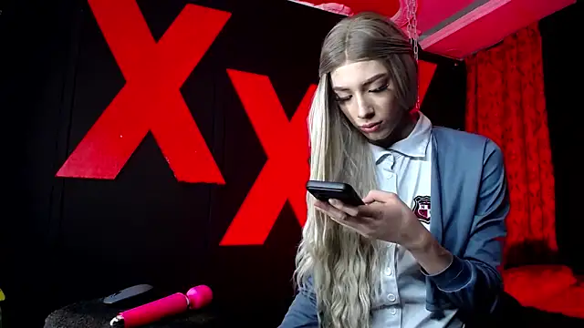abrilbigcock online show from September 18, 2:47 am