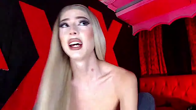 Snapshot of abrilbigcock chatting on June 8, 12:05 am abrilbigcock online show from June 8, 12:05 am