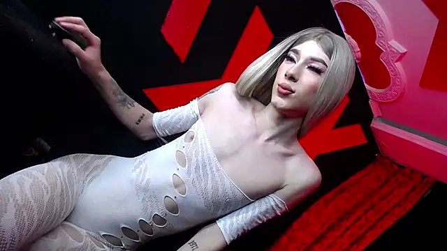 abrilbigcock online show from October 20, 4:25 am