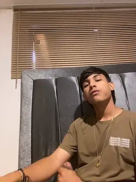 Snapshot of cody_fox10 chatting on September 22, 7:31 pm cody fox10 online show from September 22, 7:31 pm