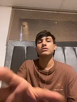 Snapshot of cody_fox10 chatting on September 25, 7:09 pm cody fox10 online show from September 25, 7:09 pm