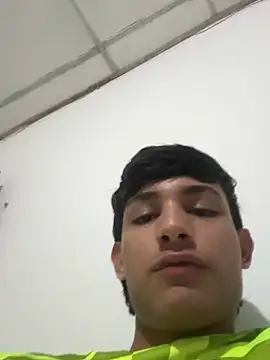 Snapshot of cody_fox10 chatting on October 2, 3:43 am cody fox10 online show from October 2, 3:43 am