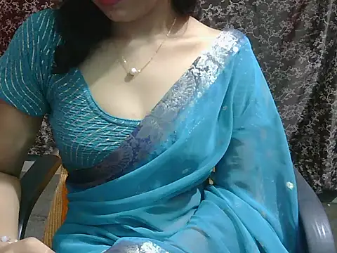lovely soniya online show from July 19, 6:33 am
