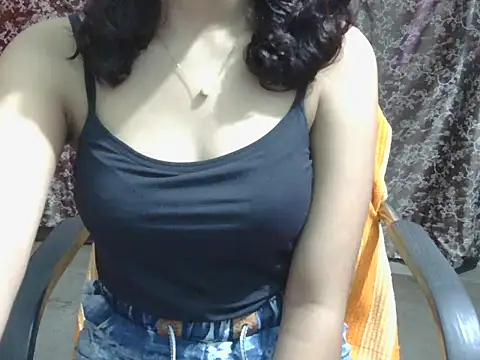 lovely soniya online show from July 25, 6:21 am