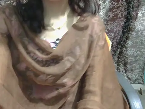 lovely soniya online show from April 15, 6:08 am
