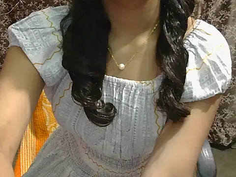 lovely soniya online show from February 14, 6:13 am