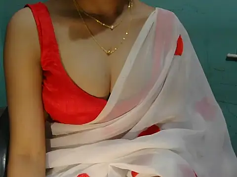 Snapshot of lovely_soniya chatting on November 8, 6:06 am lovely soniya online show from November 8, 6:06 am