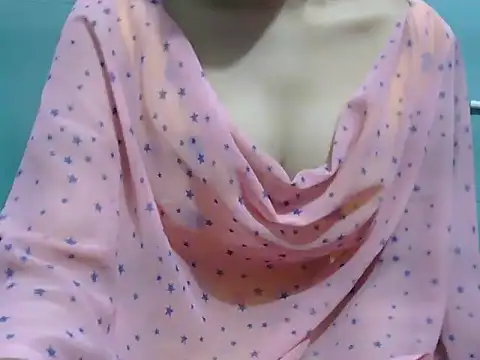 Snapshot of lovely_soniya chatting on October 16, 7:27 am lovely soniya online show from October 16, 7:27 am