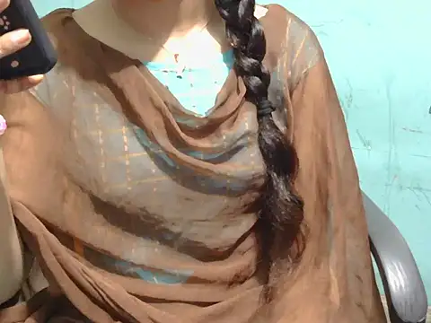 Snapshot of lovely_soniya chatting on September 16, 5:41 am lovely soniya online show from September 16, 5:41 am